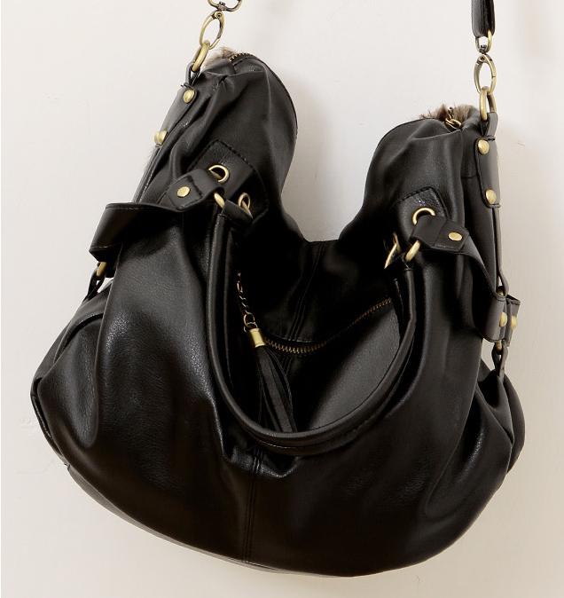 40cm RABBIT FUR STYLE BLACK PU LEATHER HAND BAG